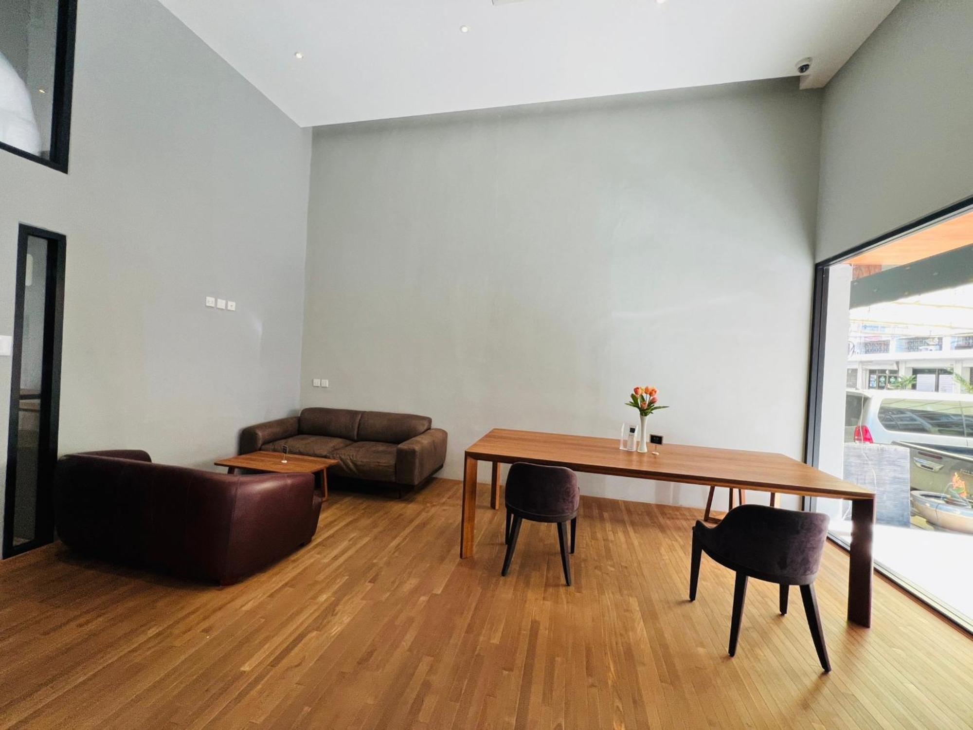Woodstory Boutique Hotel Bangkok Exterior foto